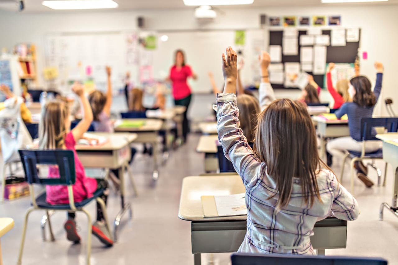 БУДІВЛЯ ДЛЯ ОРГАНІЗАЦІЇ ПОЧАТКОВОЇ ШКОЛИ