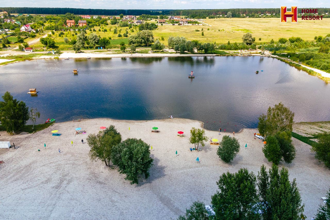 ЗОНА ВІДПОЧИНКУ НА БЕРЕЗІ ОЗЕРА